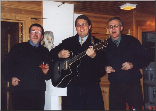 S�ngen ljuder bland fj�llen